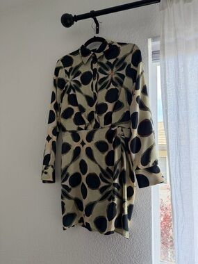 Zara Olive Green & Black Abstract Print Tie-Waist Long Sleeve Dress